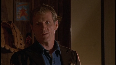 ROSWELL_-_E1X06_285_SOUTH_180.jpg
