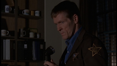 ROSWELL_-_E1X06_285_SOUTH_222.jpg