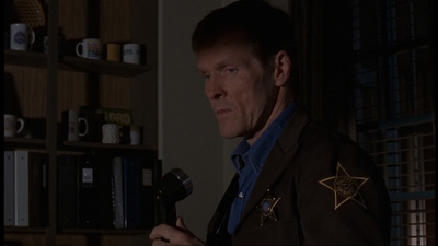 ROSWELL_-_E1X06_285_SOUTH_237.jpg