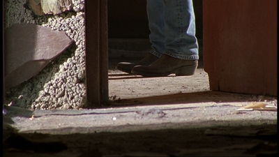 ROSWELL_-_E1X06_285_SOUTH_287.jpg