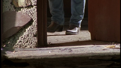 ROSWELL_-_E1X06_285_SOUTH_299.jpg
