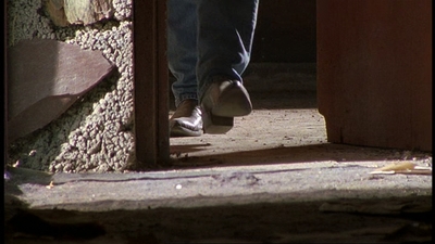 ROSWELL_-_E1X06_285_SOUTH_306.jpg