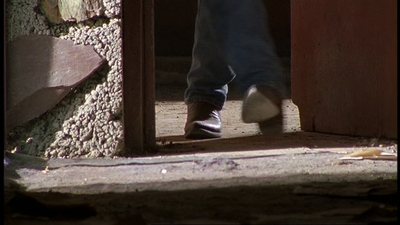 ROSWELL_-_E1X06_285_SOUTH_312.jpg