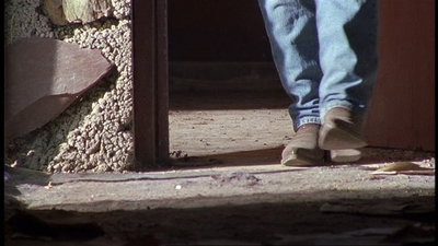 ROSWELL_-_E1X06_285_SOUTH_315.jpg