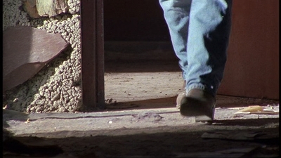 ROSWELL_-_E1X06_285_SOUTH_317.jpg
