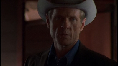 ROSWELL_-_E1X06_285_SOUTH_340.jpg