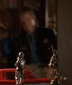 ROSWELL_-_E1X06_285_SOUTH_011.jpg