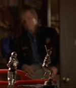ROSWELL_-_E1X06_285_SOUTH_012.jpg