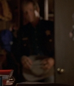 ROSWELL_-_E1X06_285_SOUTH_016.jpg