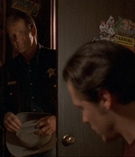 ROSWELL_-_E1X06_285_SOUTH_046.jpg