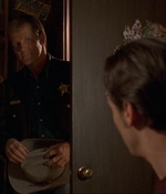 ROSWELL_-_E1X06_285_SOUTH_049.jpg