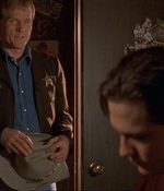 ROSWELL_-_E1X06_285_SOUTH_080.jpg