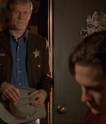 ROSWELL_-_E1X06_285_SOUTH_081.jpg