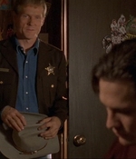 ROSWELL_-_E1X06_285_SOUTH_082.jpg