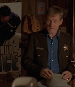 ROSWELL_-_E1X06_285_SOUTH_090.jpg