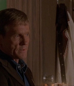 ROSWELL_-_E1X06_285_SOUTH_100.jpg