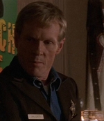 ROSWELL_-_E1X06_285_SOUTH_153.jpg