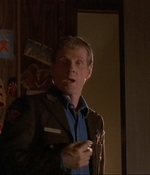 ROSWELL_-_E1X06_285_SOUTH_162.jpg