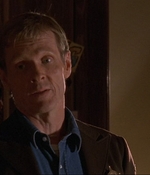 ROSWELL_-_E1X06_285_SOUTH_182.jpg
