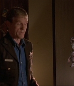 ROSWELL_-_E1X06_285_SOUTH_185.jpg