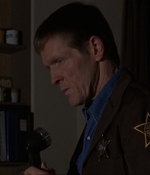 ROSWELL_-_E1X06_285_SOUTH_250.jpg