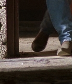 ROSWELL_-_E1X06_285_SOUTH_314.jpg