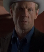 ROSWELL_-_E1X06_285_SOUTH_332.jpg