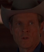 ROSWELL_-_E1X06_285_SOUTH_361.jpg
