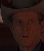 ROSWELL_-_E1X06_285_SOUTH_362.jpg