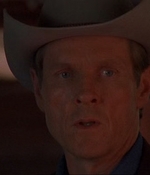 ROSWELL_-_E1X06_285_SOUTH_363.jpg