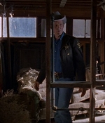 ROSWELL_-_E1X06_285_SOUTH_381.jpg