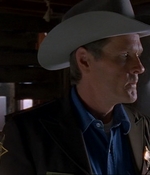 ROSWELL_-_E1X06_285_SOUTH_448.jpg