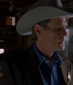 ROSWELL_-_E1X06_285_SOUTH_450.jpg