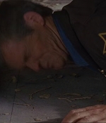 ROSWELL_-_E1X06_285_SOUTH_460.jpg