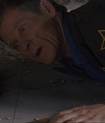 ROSWELL_-_E1X07_RIVER_DOG_016.jpg