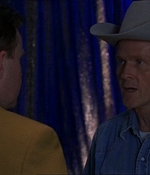 ROSWELL_-_E1X07_RIVER_DOG_053.jpg