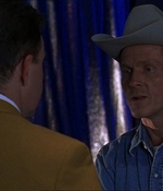 ROSWELL_-_E1X07_RIVER_DOG_059.jpg