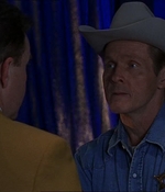 ROSWELL_-_E1X07_RIVER_DOG_063.jpg
