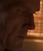 ROSWELL_-_E1X07_RIVER_DOG_075.jpg