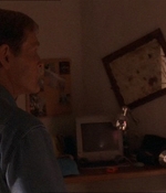 ROSWELL_-_E1X07_RIVER_DOG_110.jpg