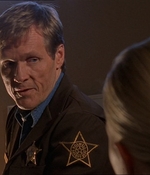 ROSWELL_-_E1X07_RIVER_DOG_269.jpg