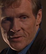 ROSWELL_-_E1X07_RIVER_DOG_277.jpg