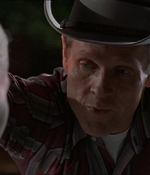 ROSWELL_-_E1X07_RIVER_DOG_343.jpg
