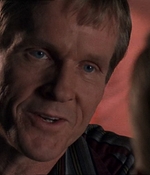 ROSWELL_-_E1X07_RIVER_DOG_413.jpg