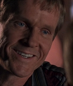 ROSWELL_-_E1X07_RIVER_DOG_415.jpg