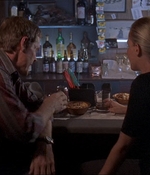 ROSWELL_-_E1X07_RIVER_DOG_416.jpg