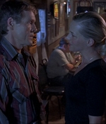 ROSWELL_-_E1X07_RIVER_DOG_428.jpg