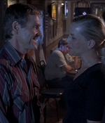 ROSWELL_-_E1X07_RIVER_DOG_436.jpg