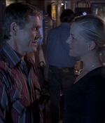 ROSWELL_-_E1X07_RIVER_DOG_438.jpg
