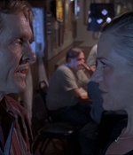 ROSWELL_-_E1X07_RIVER_DOG_453.jpg